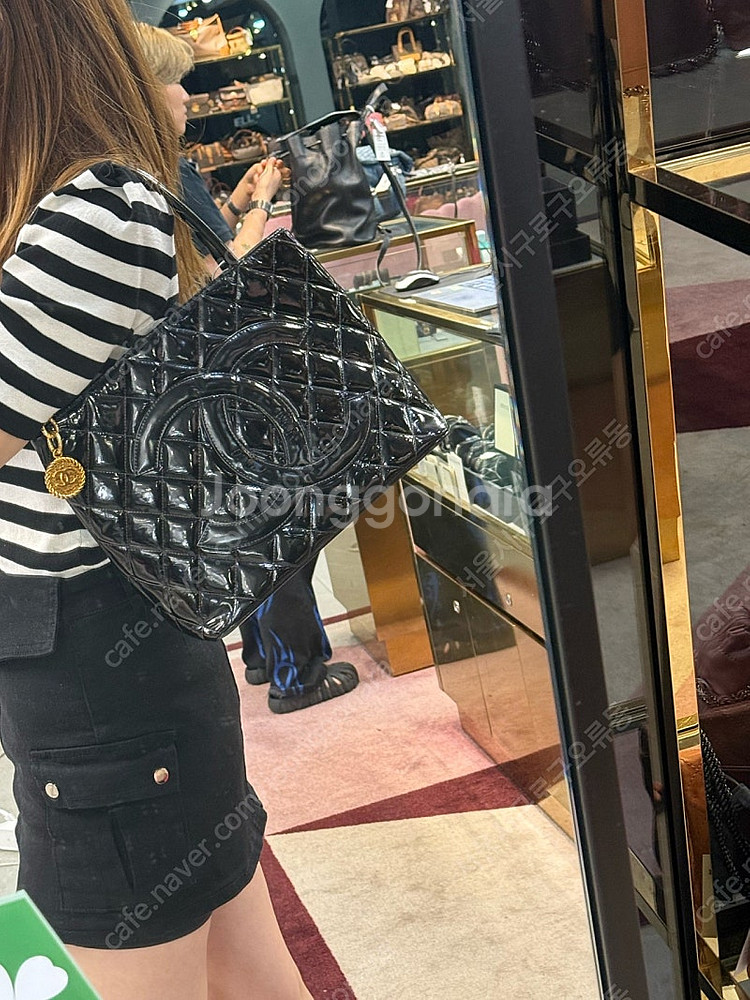 정품] 샤넬 빈티지 까멜리아 CC 로고 토트백--0