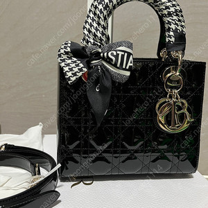 디올 레이디백 페이던트 블랙 스몰