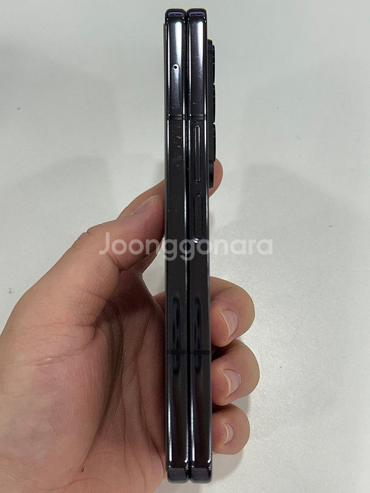 갤럭시Z폴드4 (F936) 팬텀블랙 256GB 35만원...--3