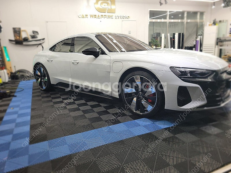 아우디 E-tron GT (이-트론 지티 ) 콰트로 프...--1