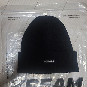 슈프림 비니