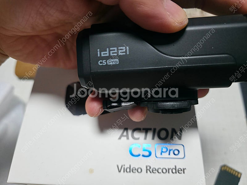 ID221 C5 PRO 블랙박스 판매 합니다.--1