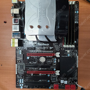 ASRock H87 Performance/Intel i5-4670/SAMSUNG DDR3 8GB 4개