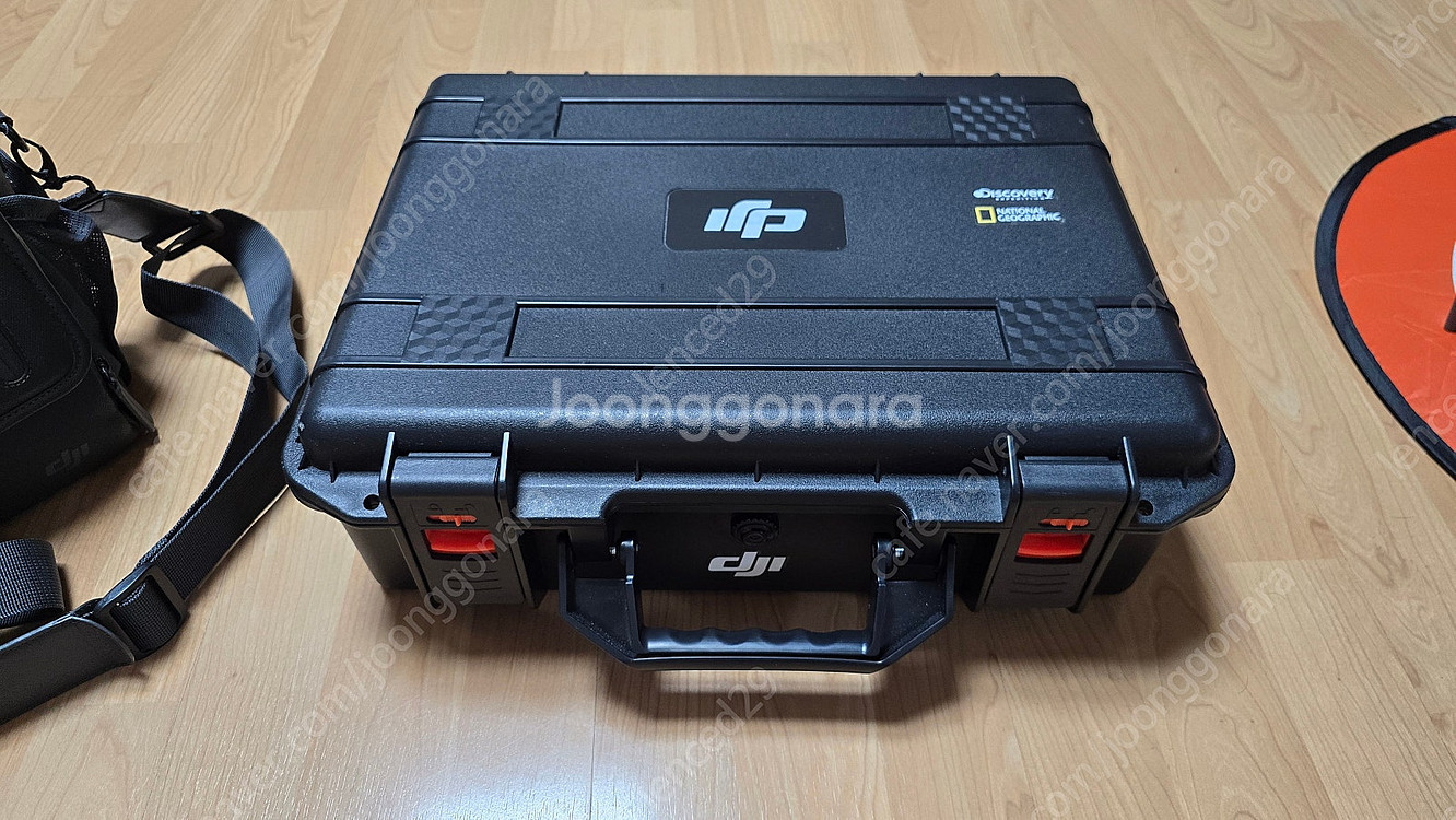 DJI 매빅2 줌 콤보 풀셋 및 추가구성품 팝니다.--2
