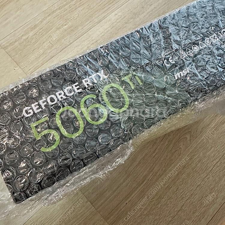 지포스 RTX 5060 Ti 벤투스 D7 16GB--0