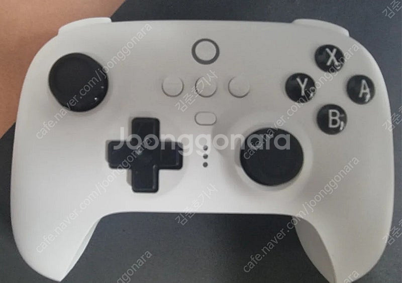 8bitdo 얼티메이트 팔얼블 ns버전 화이트 판매합니...--2