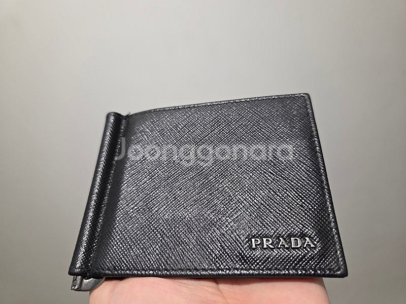 프라다 머니클립 남성 반지갑 정품--4