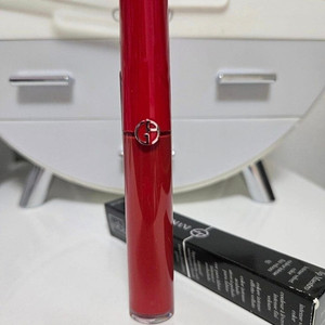 조르지오 아르마니 립마에스트로 Mlbb 계열의 다홍빛레드 베스트컬러 2.2천원 새재품