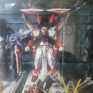 메탈빌드 건담 아스트레이 레드프레임 카이 얼터너티브 개봉품 팝니다(칼레드볼프3+드라이그헤드+플라이 유닛 얼터)