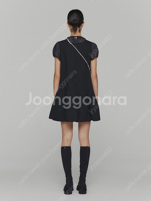 아모멘토 VOLUME MINI DRESS 블랙 0사이즈--2