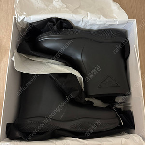 프라다 멜로우 러버 부츠 블랙 UK9