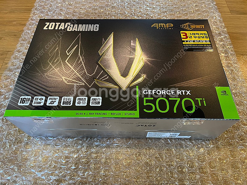 ZOTAC RTX 5070Ti AMP Extreme I...--0
