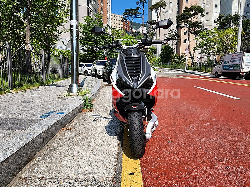이탈젯 드랙스터125--0