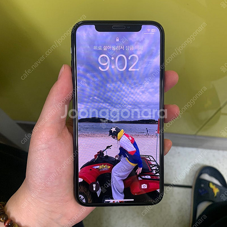 아이폰 xs 256GB 스페이스 그레이 상태 좋아요--5