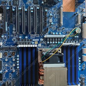 amd epyc 7302, mz32-ar0