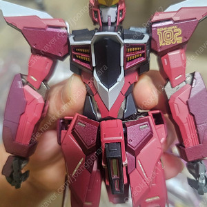 건담 시드 저스티스 1/100 판매합니다