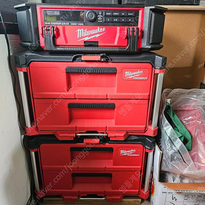 밀워키 m18 prc 팩아웃 라디오 팝니다.