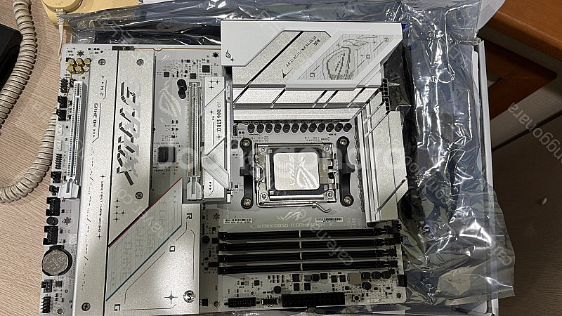 ASUS ROG STRIX B850-A GAMING W...--2