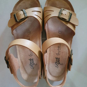 [ Rockfish ] 락피쉬 샌들 3사이즈 ₩15,000