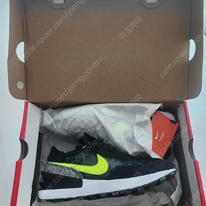 나이키 와플 원 블랙 볼트 Nike Waffle One Black Volt DM9100-001(255)