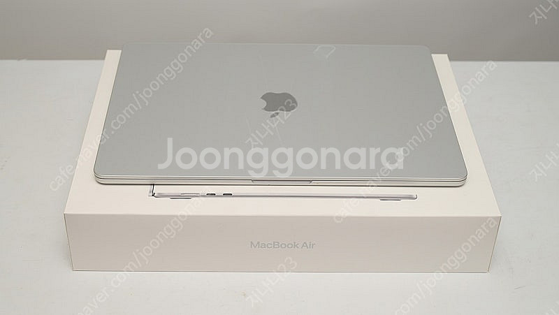 맥북에어 M3 15인치 실버 16g ram 512g s...--1