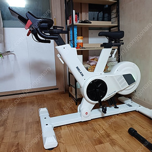 멜킨 G3 폴민 인클라인 EMS 스마트 실내자전거