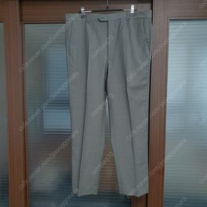 아르마니 꼴레지오니 올리브 그레이 울 슬랙스 팬츠