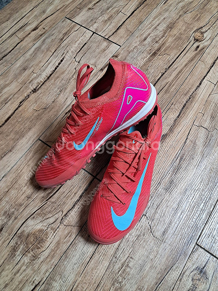 나이키 베이퍼16프로TF,베이퍼15프로TF,미즈노살라제팬TF 두가지 판매--0