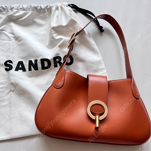 산드로 레더 바게트백(가격많이인하)