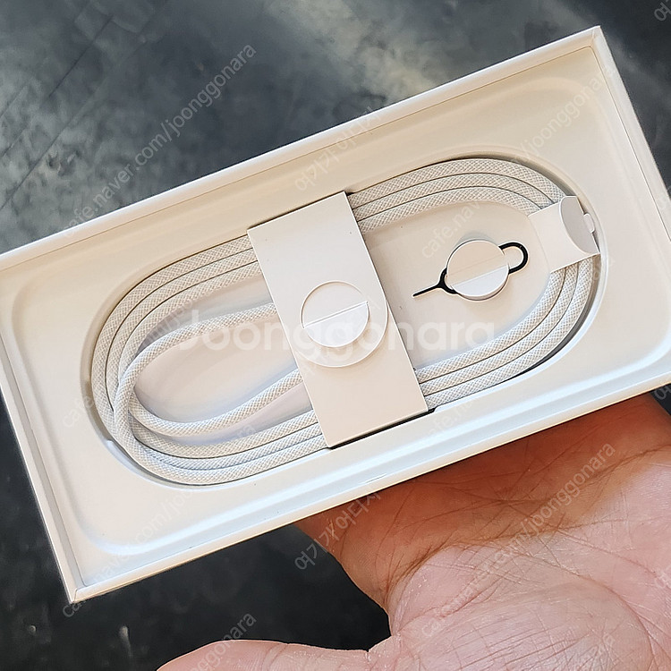 아이폰 16프로 256gb 화이트티타늄 자급제 120만...--5