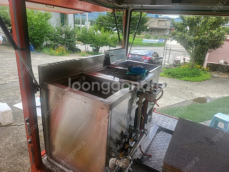 03년 개구리 푸드트럭 팝니다 157000k--1