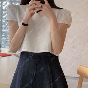 미엘 라라 크롭 블라우스 아이보리