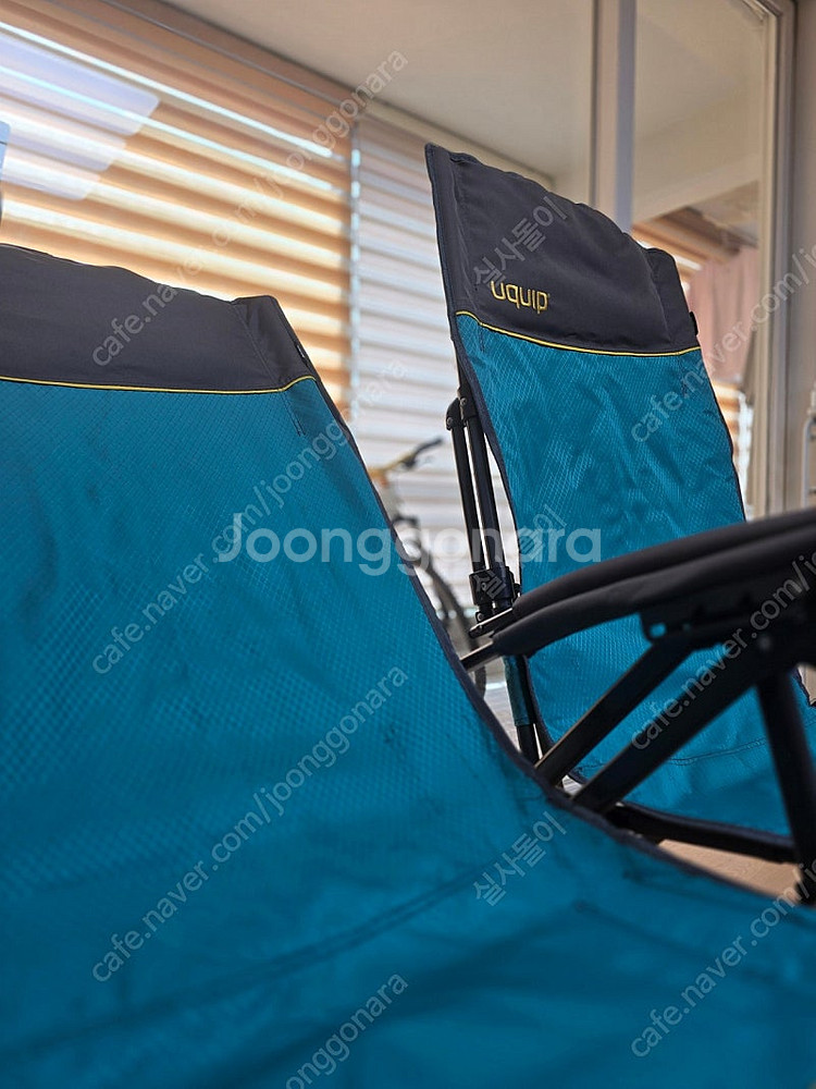 유큅 릴럭스 체어 캠핑의자 팝니다. 2개 일괄구매시--4