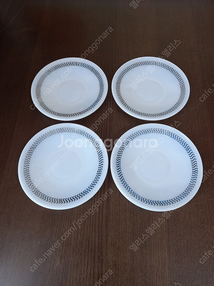 빈티지 밀크글라스 플레이트, 접시 4장 (창희 제품)--0