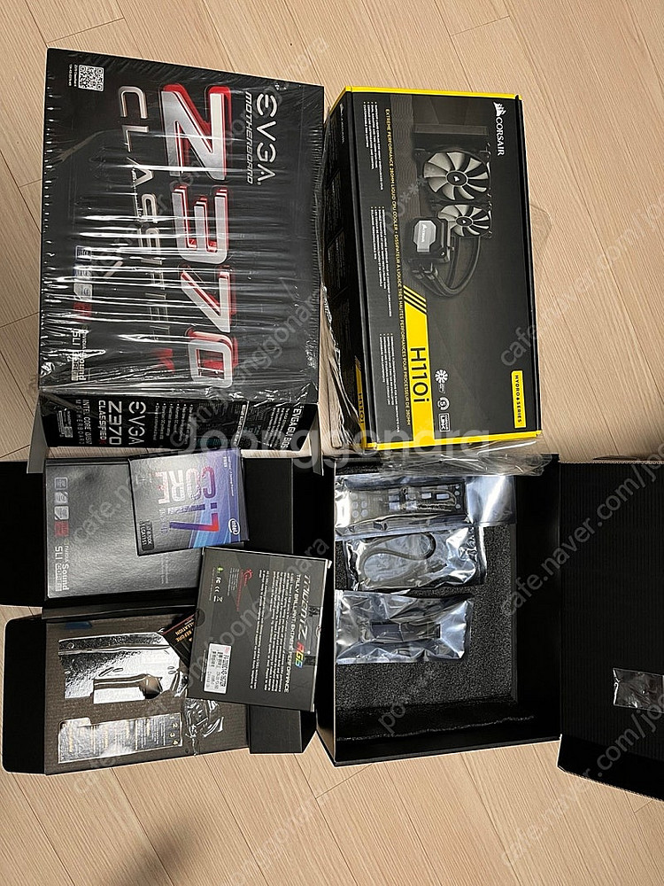 i7-8700K + EVGA Z370 Classifie...--0