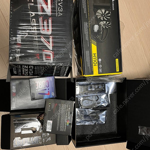 i7-8700K + EVGA Z370 Classified K + G.SKILL Tridentz RGB(16GB | F4-3200C14D-16GGTZR) + COSRSAIR H110
