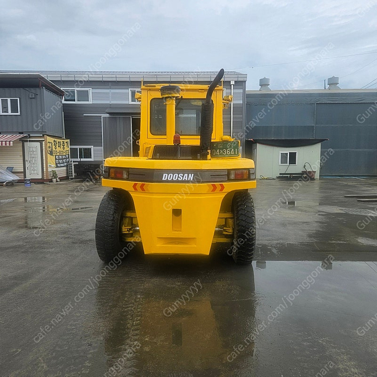 두산10톤 중고지게차 이미지