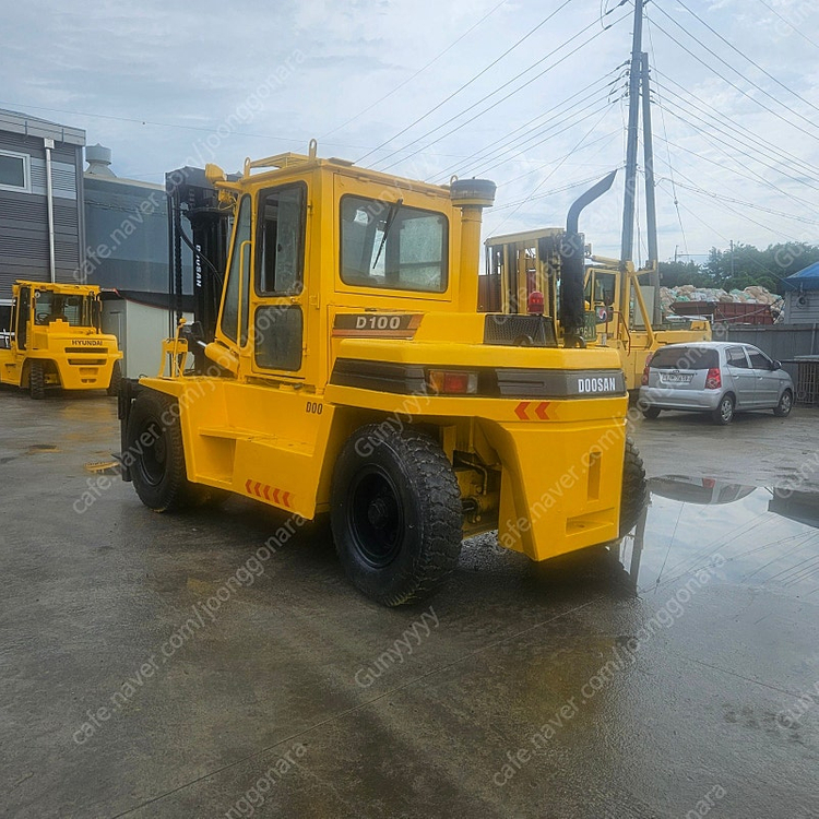 두산10톤 중고지게차 이미지