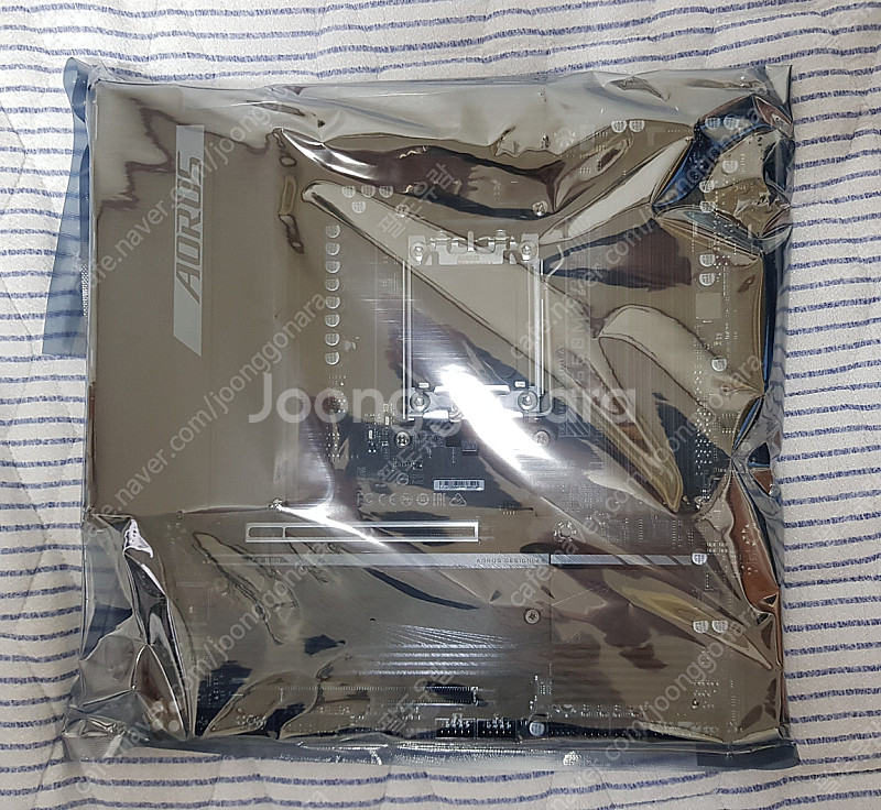 GIGABYTE B650M AORUS ELITE AX--0