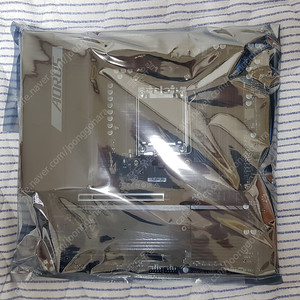 GIGABYTE B650M AORUS ELITE AX