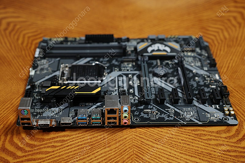 ASUS TUF B360-PLUS GAMING 메인보드...--1