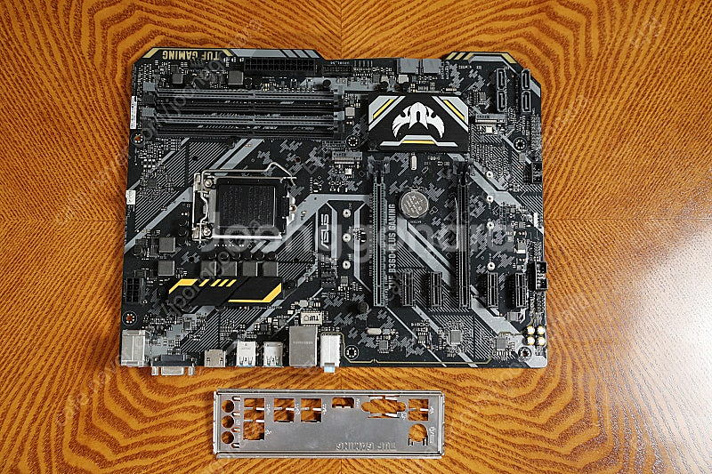 ASUS TUF B360-PLUS GAMING 메인보드...--6