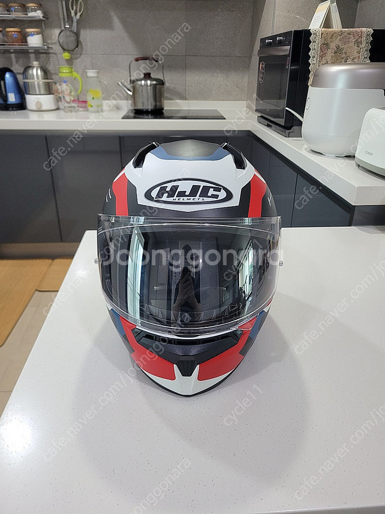 HJC C10 헬멧 판매합니다.--0