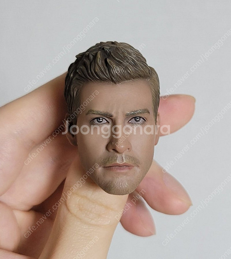 핫토이 제이크 질렌할 헤드--0