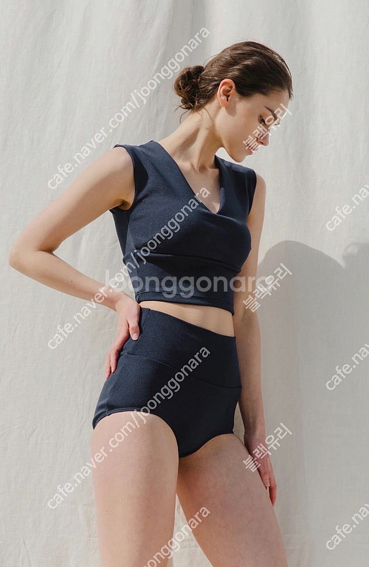 플라주 수영복 래쉬가드 M 새상품--0