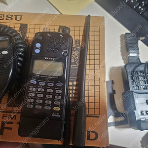 YAESU/야에스 FT-51 양도합니다.​