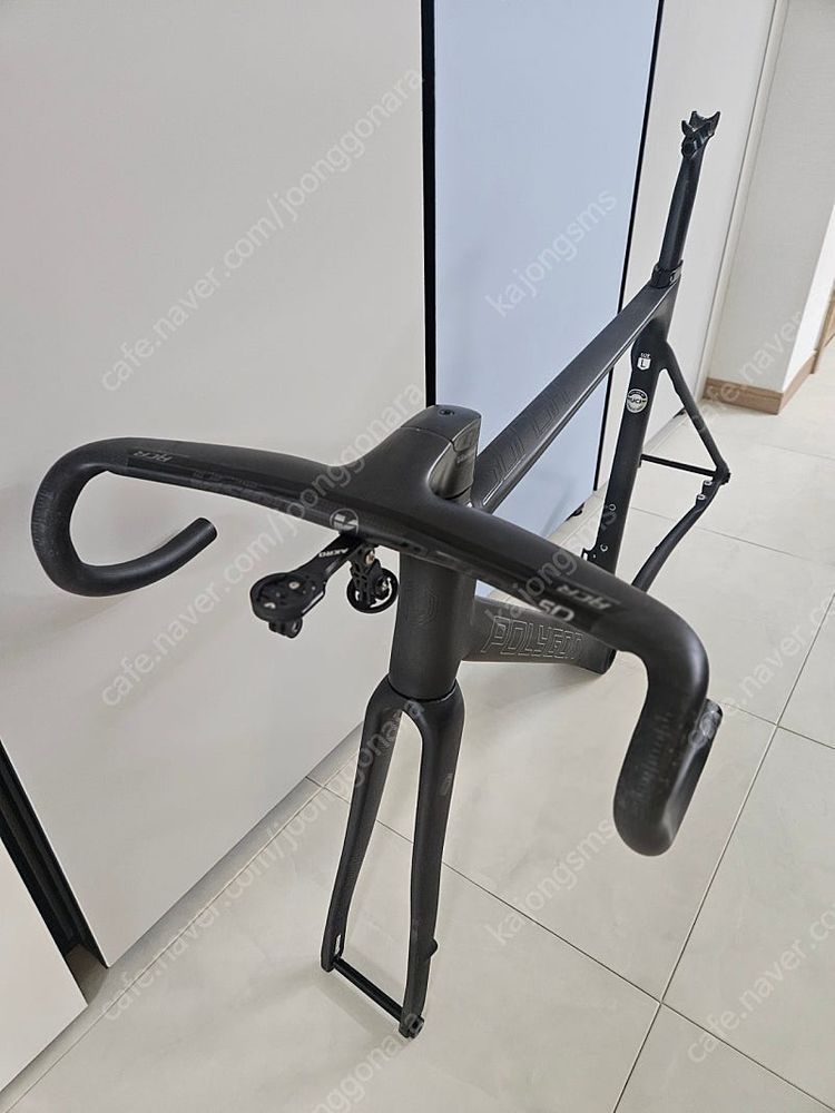 폴리곤 헬리오스 A8X 프레임셋 판매합니다--8