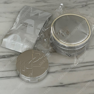 투슬래시포 엔젤릭 새틴 쿠션 N21호 팝니다