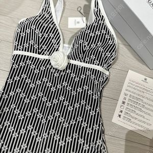 아그넬 모노키니 수영복