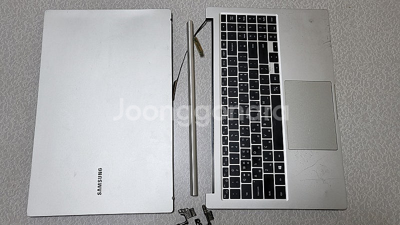 (부품용) 삼성 갤럭시노트북 NT750XDA 팝니다.--0